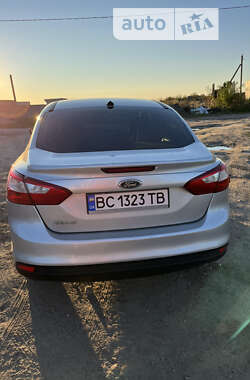 Седан Ford Focus 2011 в Львові