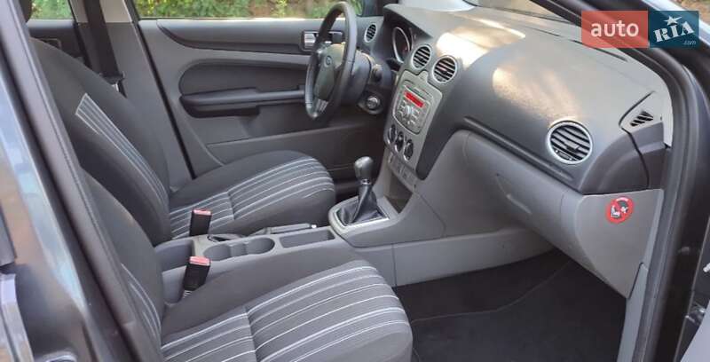 Универсал Ford Focus 2008 в Киеве фото 9 Универсал Ford Focus 2008 в Киеве
