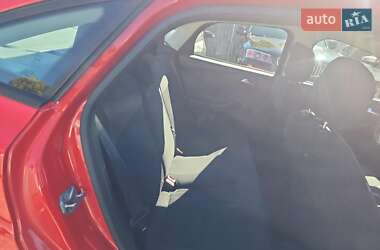 Седан Ford Focus 2016 в 