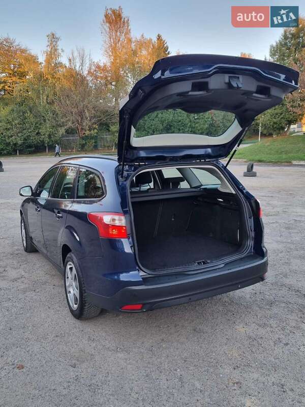 Универсал Ford Focus 2011 в Львове фото 2 Универсал Ford Focus 2011 в Львове