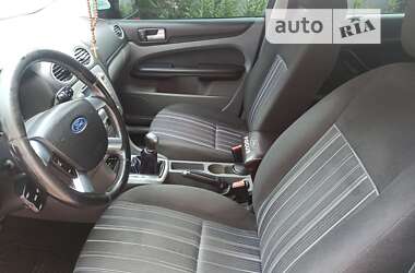 Седан Ford Focus 2008 в Олевську