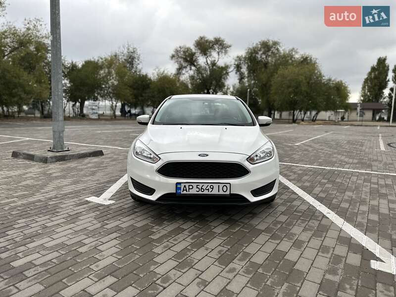 Седан Ford Focus 2015 в Запоріжжі