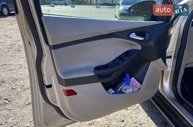 Хэтчбек Ford Focus 2018 в 