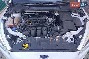 Седан Ford Focus 2017 в 