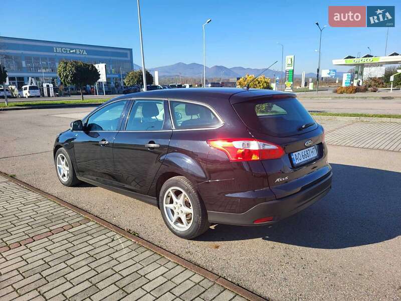 Універсал Ford Focus 2014 в Тячеві