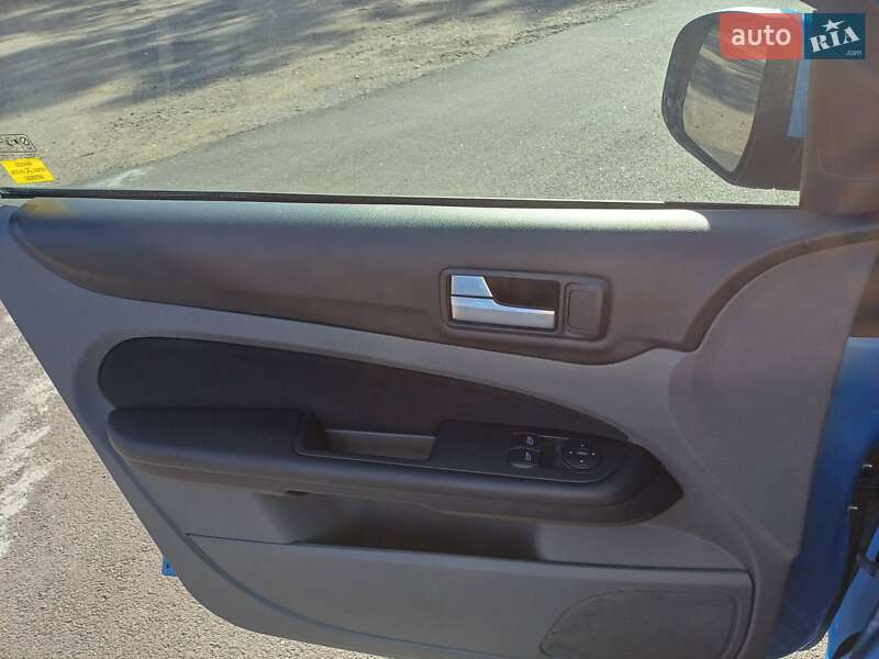 Универсал Ford Focus 2010 в Коростене