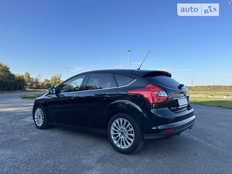 Хэтчбек Ford Focus 2011 в Львове