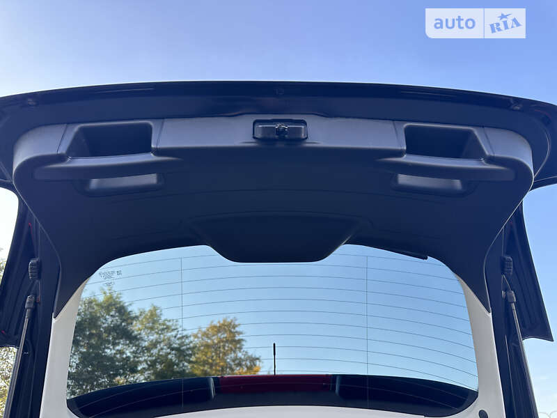 Хэтчбек Ford Focus 2011 в Львове