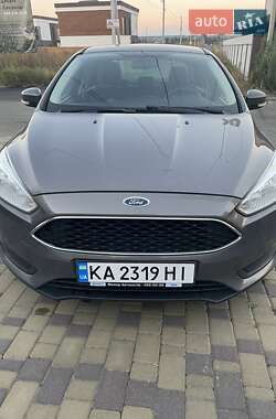 Седан Ford Focus 2015 в Києві