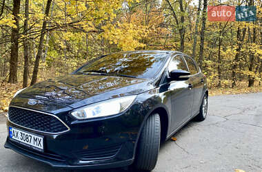Хэтчбек Ford Focus 2015 в Харькове