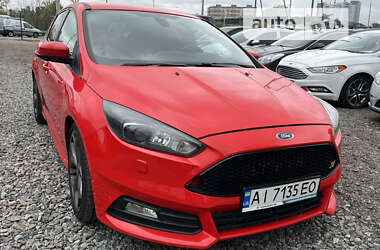 Хэтчбек Ford Focus 2016 в Киеве