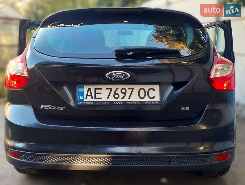Хэтчбек Ford Focus 2014 в Днепре