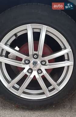 Хэтчбек Ford Focus 2014 в 