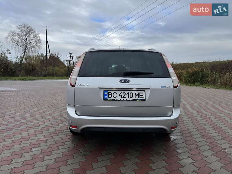 Універсал Ford Focus 2010 в Ходореві