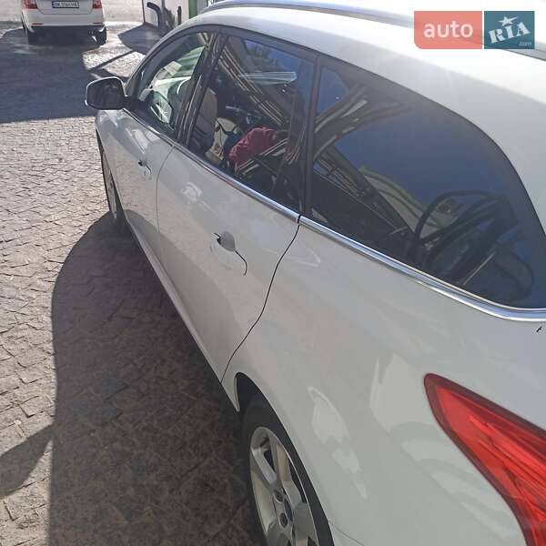 Универсал Ford Focus 2014 в Золочеве