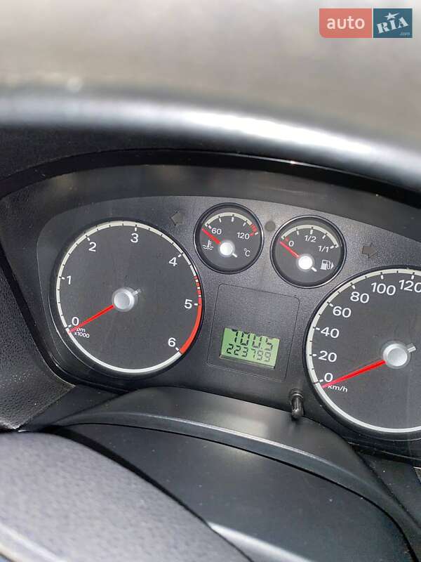 Универсал Ford Focus 2005 в Львове фото 17 Универсал Ford Focus 2005 в Львове