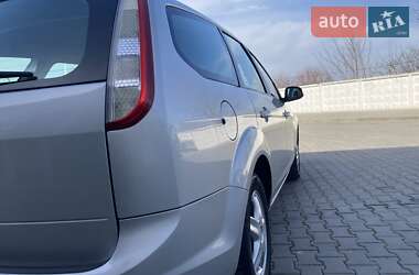 Универсал Ford Focus 2009 в Черновцах