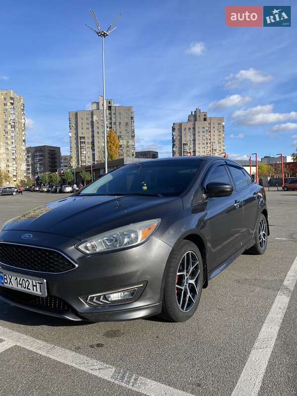 Седан Ford Focus 2015 в Шепетовке
