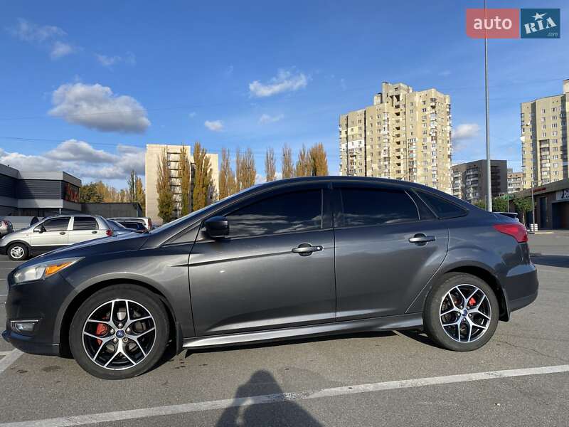 Седан Ford Focus 2015 в Шепетовке