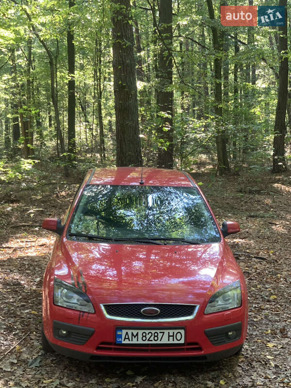 Хэтчбек Ford Focus 2005 в Житомире