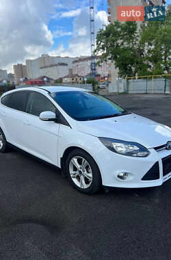 Хэтчбек Ford Focus 2014 в 
