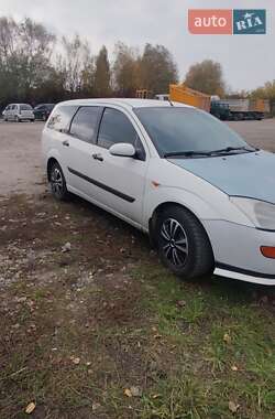 Універсал Ford Focus 2000 в Чернівцях