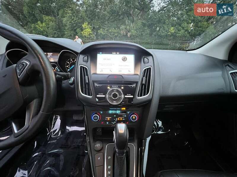 Седан Ford Focus 2018 в Львові