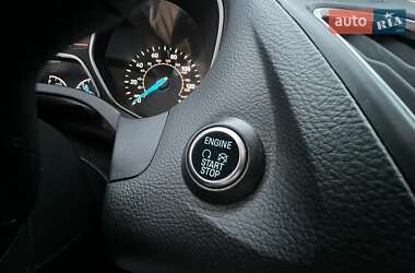 Седан Ford Focus 2018 в 