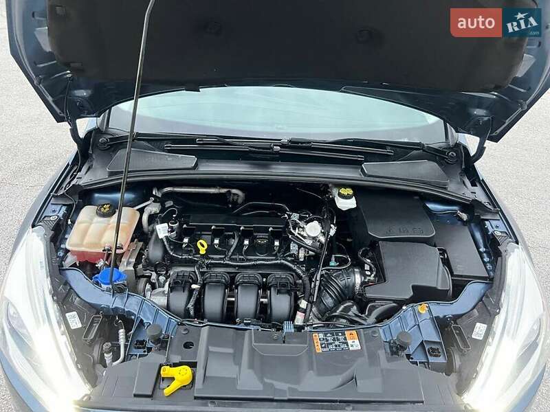 Седан Ford Focus 2018 в Львові