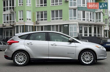 Хетчбек Ford Focus 2014 в Чернігові