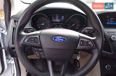 Хэтчбек Ford Focus 2017 в 