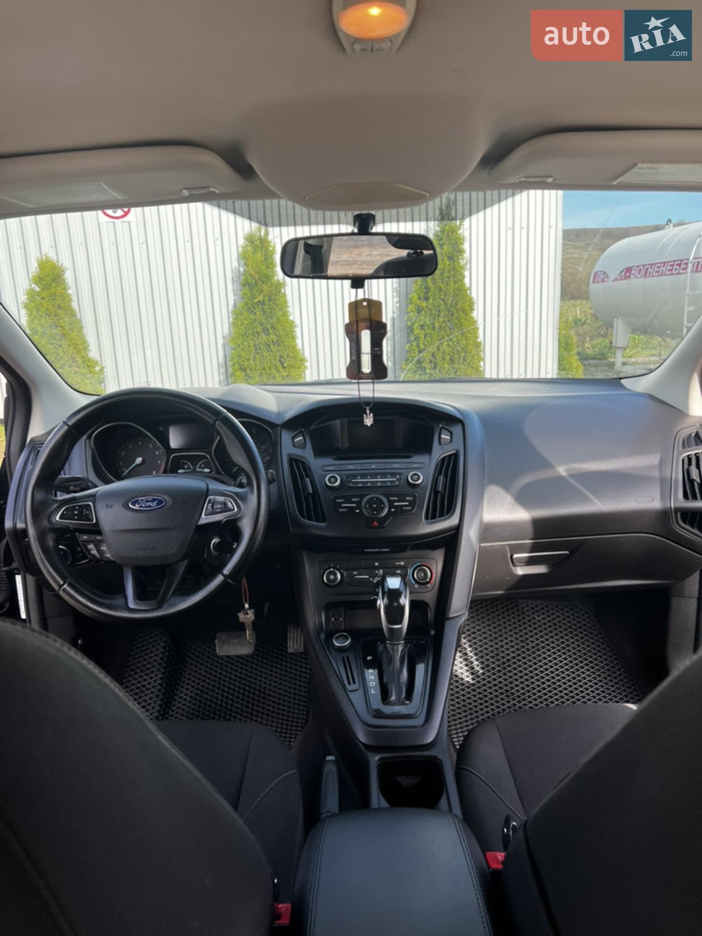2015 Ford Focus - мініатюра 16