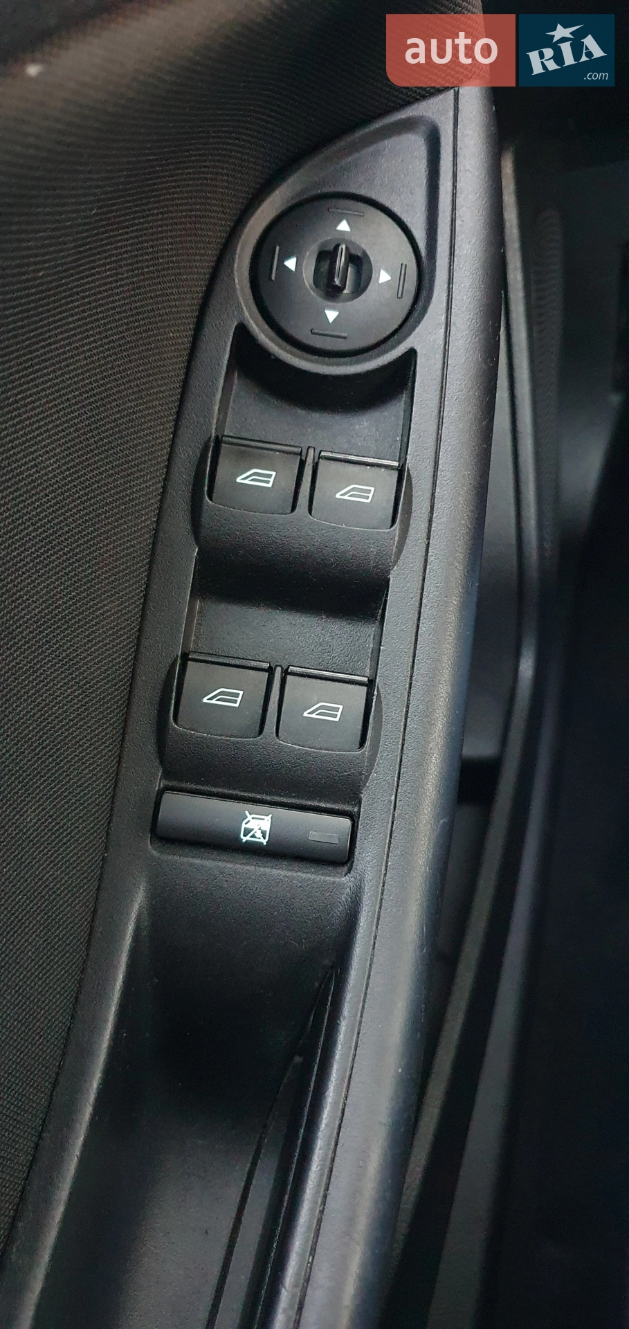 2017 Ford Focus - мініатюра 28