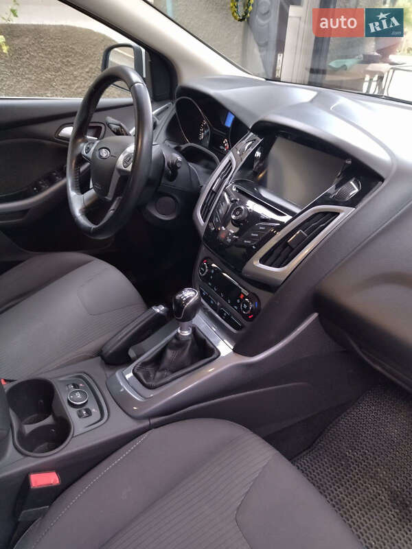 Хетчбек Ford Focus 2014 в Одесі