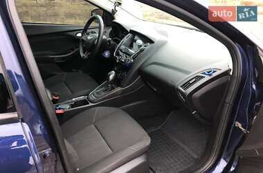 Седан Ford Focus 2017 в 