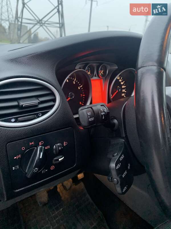 Універсал Ford Focus 2009 в Здолбуніві фото 13 Універсал Ford Focus 2009 в Здолбуніві