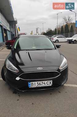 Хетчбек Ford Focus 2015 в Шишаках