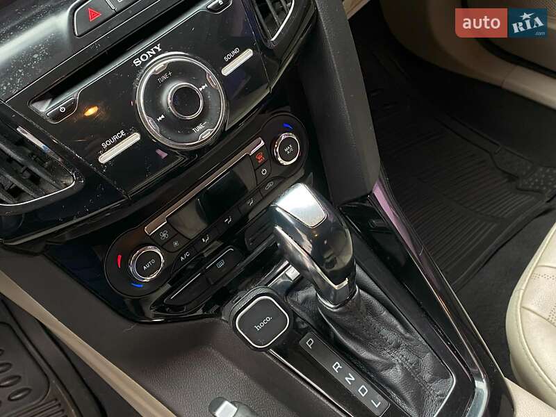 Хэтчбек Ford Focus 2014 в Одессе