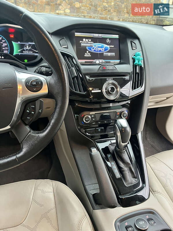 Хэтчбек Ford Focus 2014 в Бершади