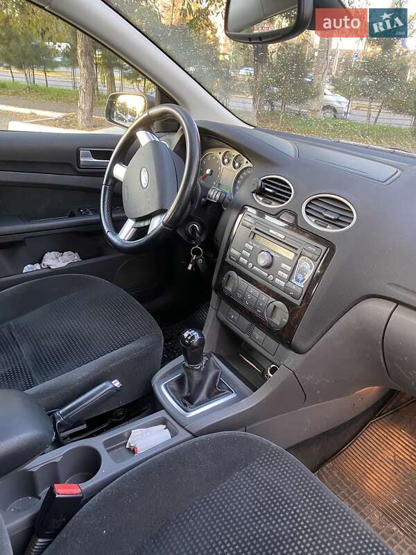 Универсал Ford Focus 2004 в Одессе