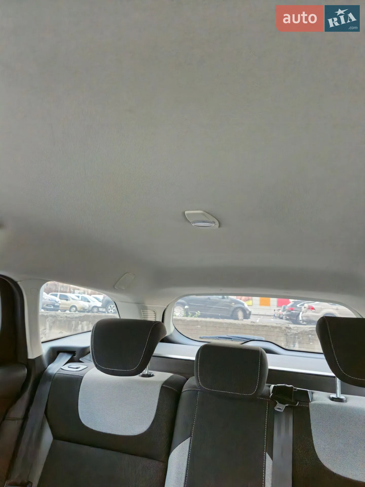 2012 Ford Focus - мініатюра 9