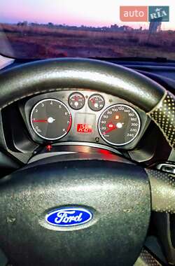 Универсал Ford Focus 2007 в Монастырище