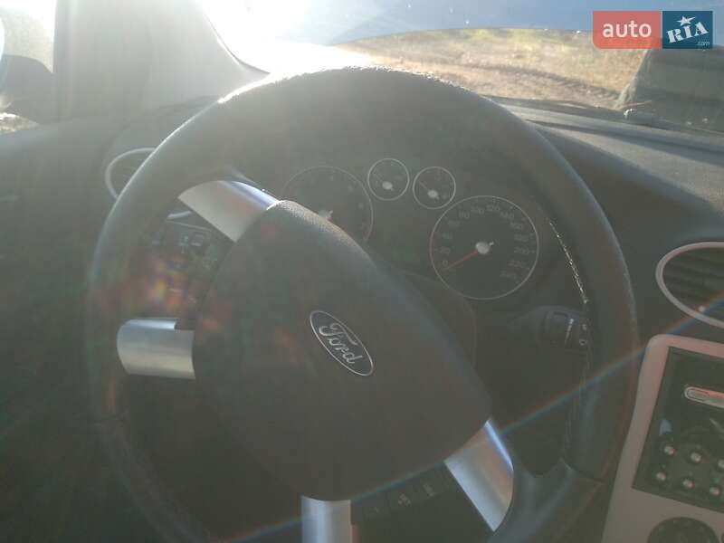 Универсал Ford Focus 2004 в Фастове