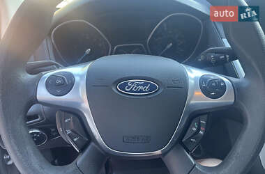 Седан Ford Focus 2013 в Каменец-Подольском