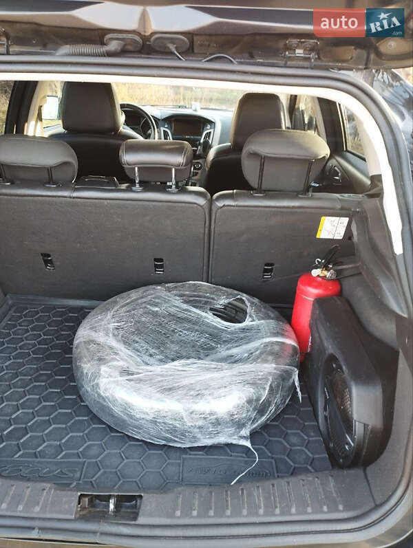 Хэтчбек Ford Focus 2012 в Киеве