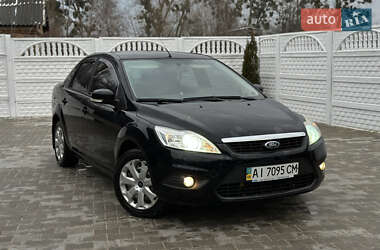 Седан Ford Focus 2011 в Хмільнику