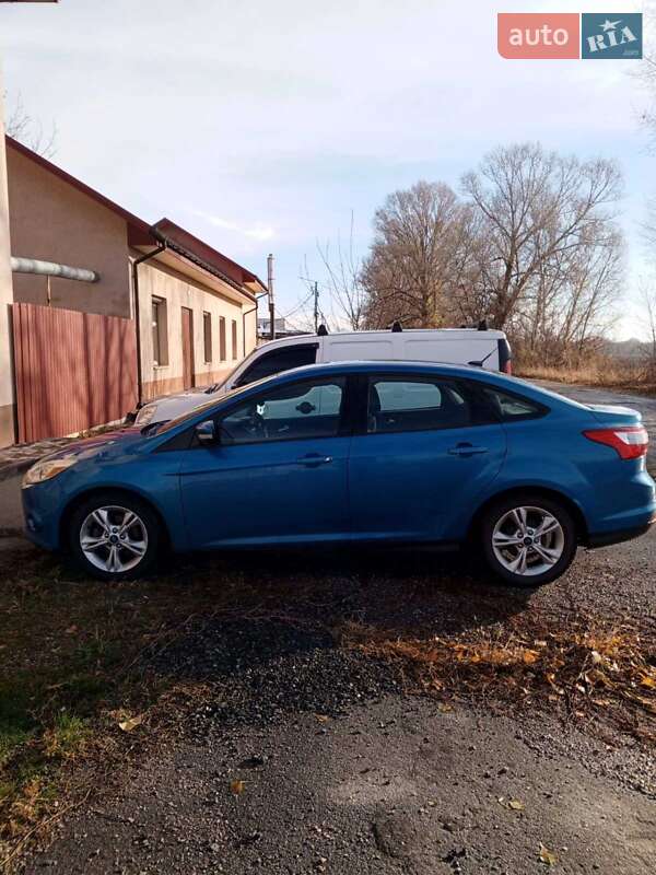 Седан Ford Focus 2014 в Кременчуці