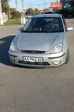 Хэтчбек Ford Focus 2002 в Киеве