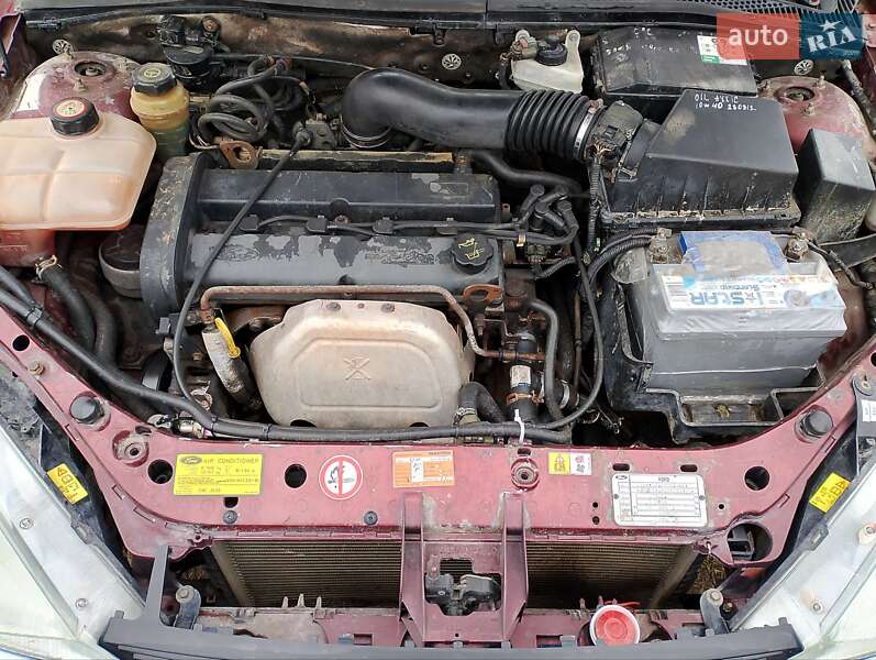 Седан Ford Focus 1999 в Львове