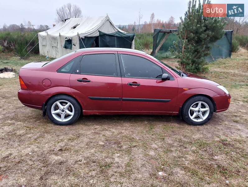 Седан Ford Focus 1999 в Львове